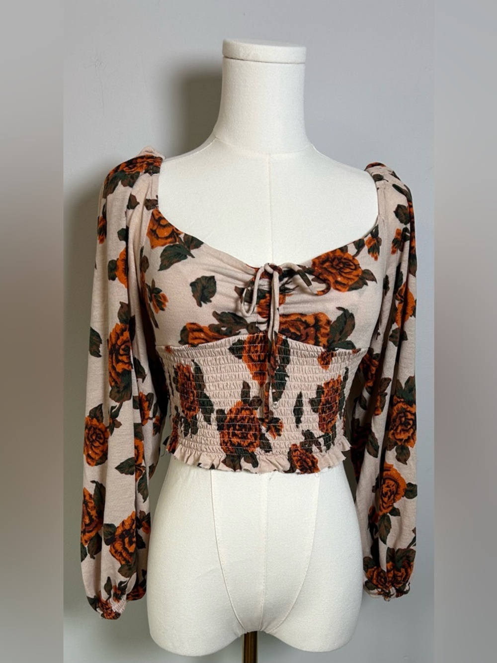Urban Outfitters Cream Floral Tie-Front Smocked Blouse with Orange Roses size M - Picture 3 of 10